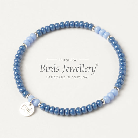 Pulseira Azul Marinho & Azul Bebé Birds Jewellery em contas de cristal boémio e prata 925, feita à mão em Portugal.